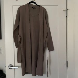 Uniqlo - Women’a coatigan in taupe